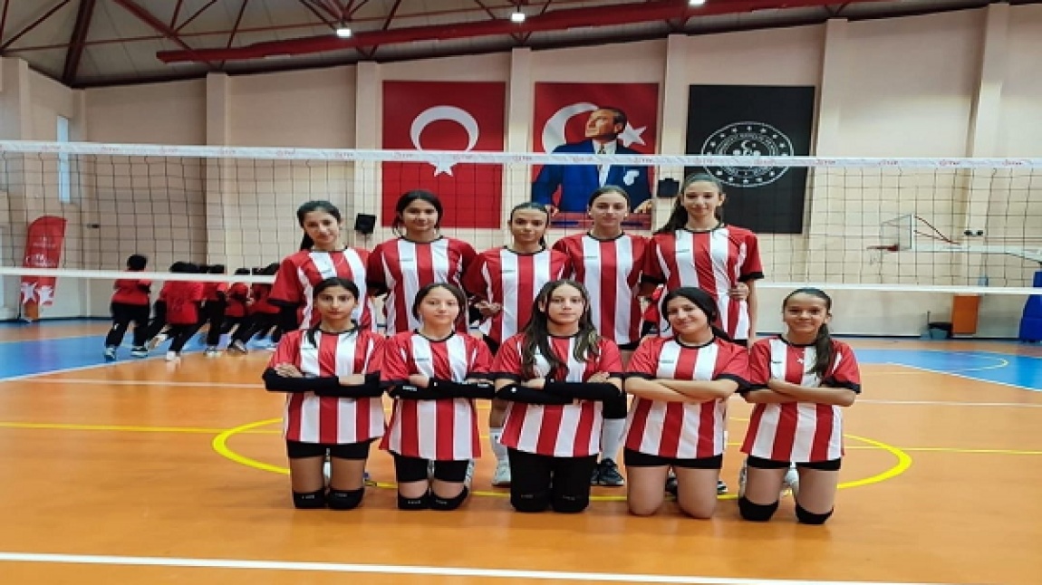 VOLEYBOL MAÇI HEYECANI